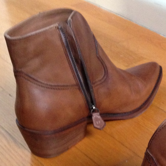 NEW IN BOX! “Vintage Foundry” Arielle Boot – Tan Size 11 - Picture 2 of 8